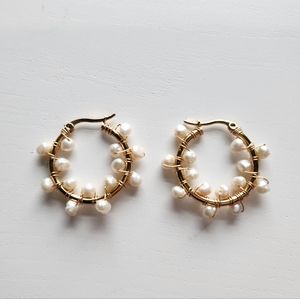 Freshwater pearl hoop earrings made in South America (small)